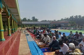 Hadapi Musibah, Pemkab Pelalawan dan Warga Kerumutan Gelar Sholat Istisqo