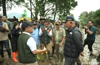 Menko PMK Tinjau Dampak Galodo Solok, Pemerintah Perkuat Penanganan dan Mitigasi
