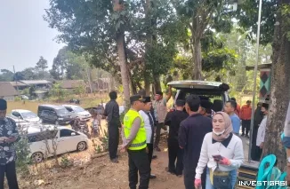 Polsek Ampel Kawal Pemakaman Korban Kapal Virgo Transport 8 di Boyolali