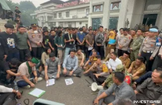 Kapolda Jambi Temui Massa Aksi di DPRD, Kedepankan Dialog Humanis dalam Penanganan Karhutla