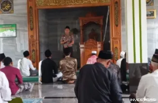 Kapolsek pamarayan Polres serang AKP YUSUP EPENDI, melaksanakan kegiatan Jumat Keliling (Jumling)