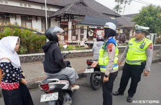 Operasi Patuh Candi 2026, Satlantas Polresta Banyumas Edukasi Puluhan Pelanggar Lalu Lintas